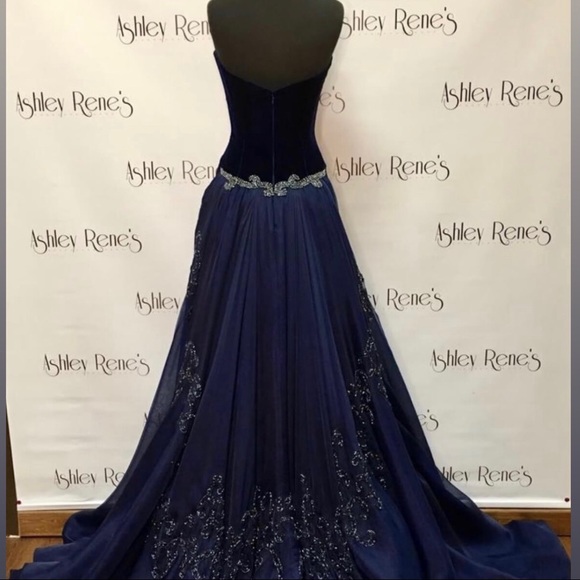 SOLD Sherri Hill Couture Navy Velvet Evening Gown - Picture 4 of 6